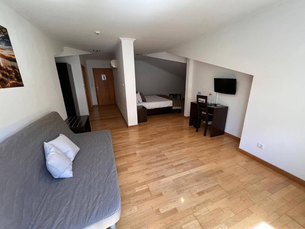 Vale Do Zezere Hotel Manteigas Kültér fotó