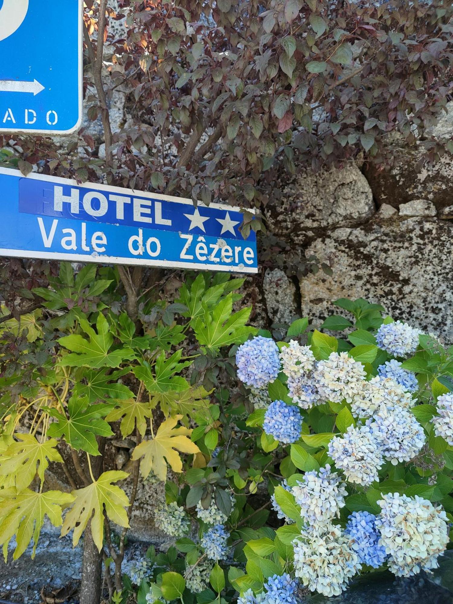 Vale Do Zezere Hotel Manteigas Kültér fotó